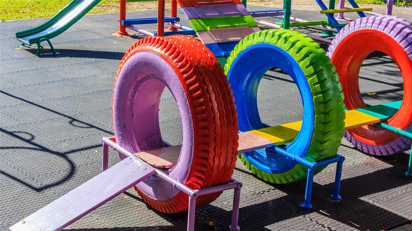 Playground tyres