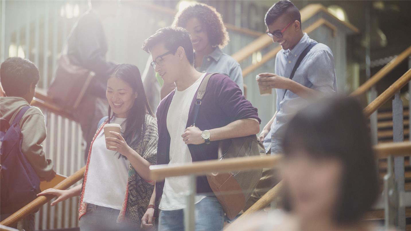 Students 683735773 UK CW