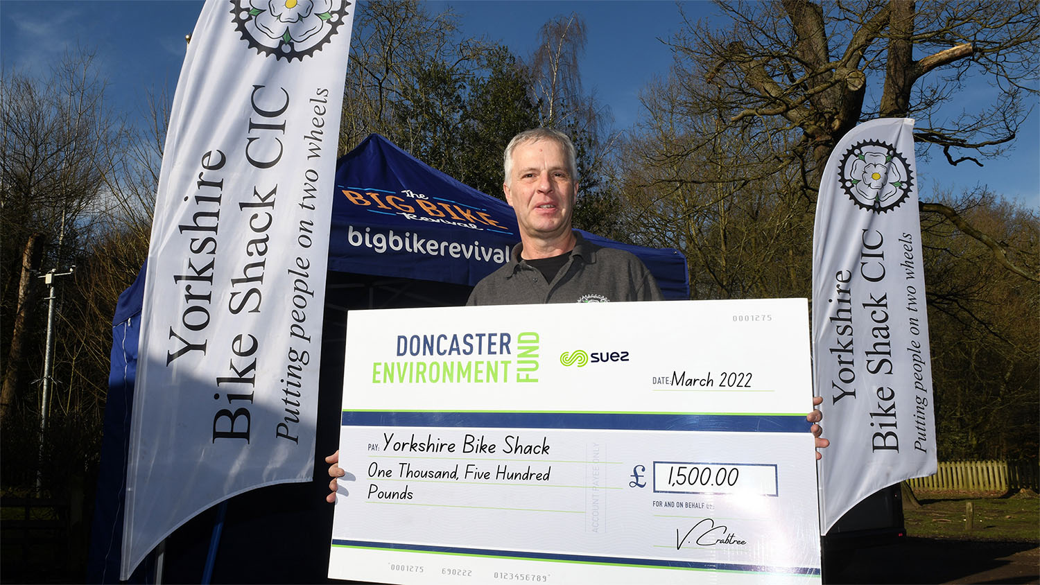 Doncaster fund Yorkshire Bike Shack with cheque