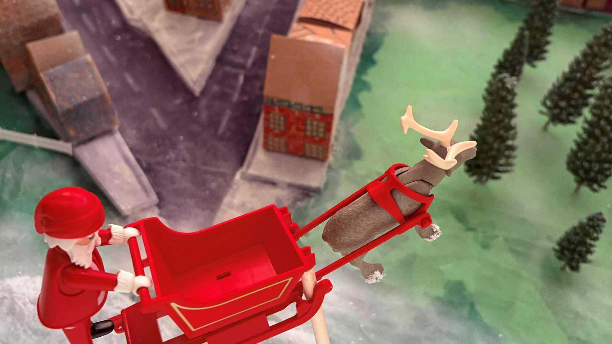 Festive window from Open Doors Somerset