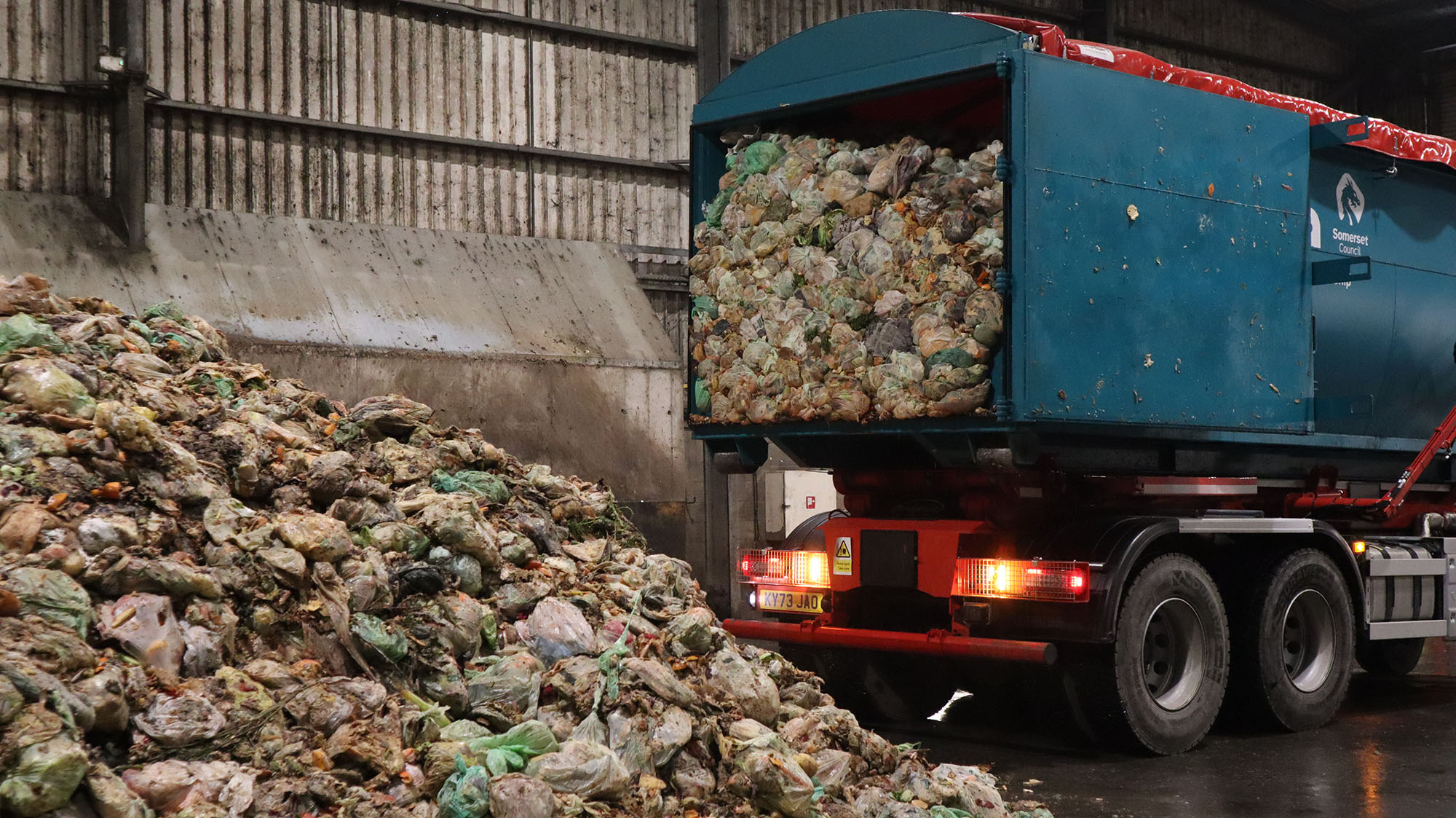 Lorry dropping off recycled food waste at an EfW facility