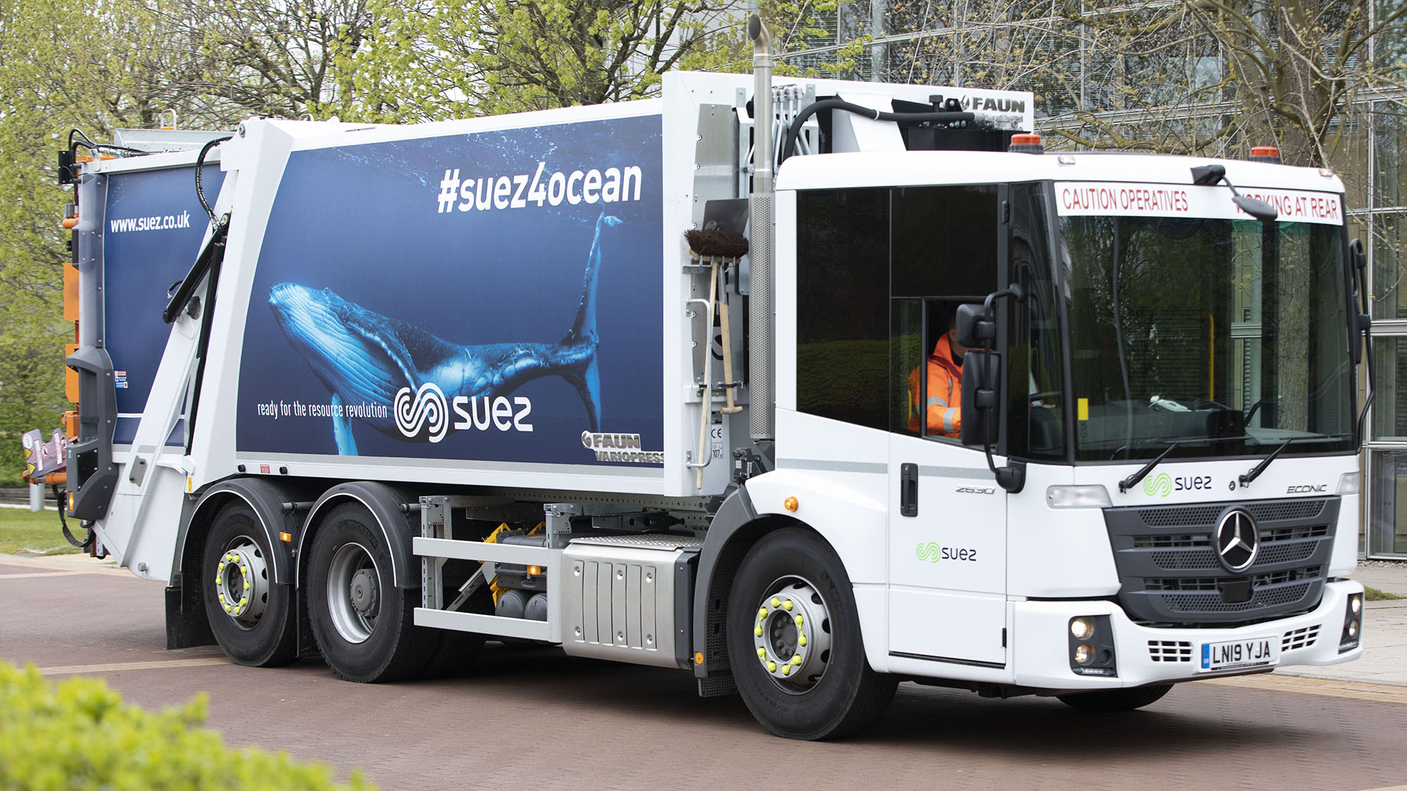 SUEZ4OCEAN Vehicle 1905 UK CW