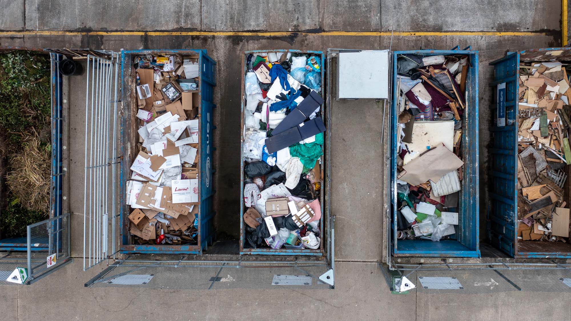 Containers at a HWRC from above