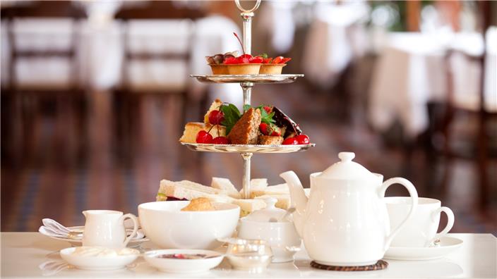 Afternoon tea 184104731 UK CW