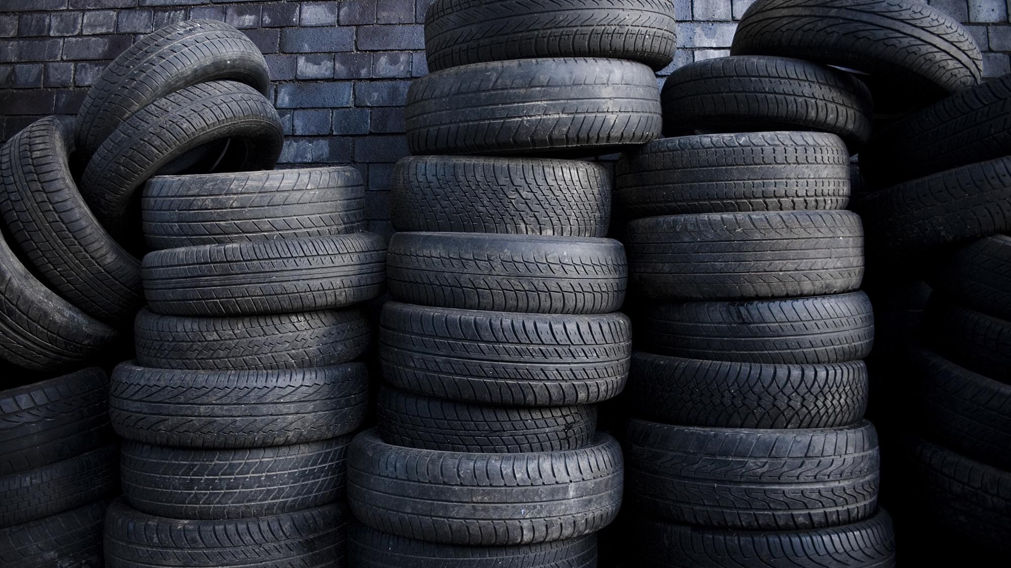 Pile of tyres