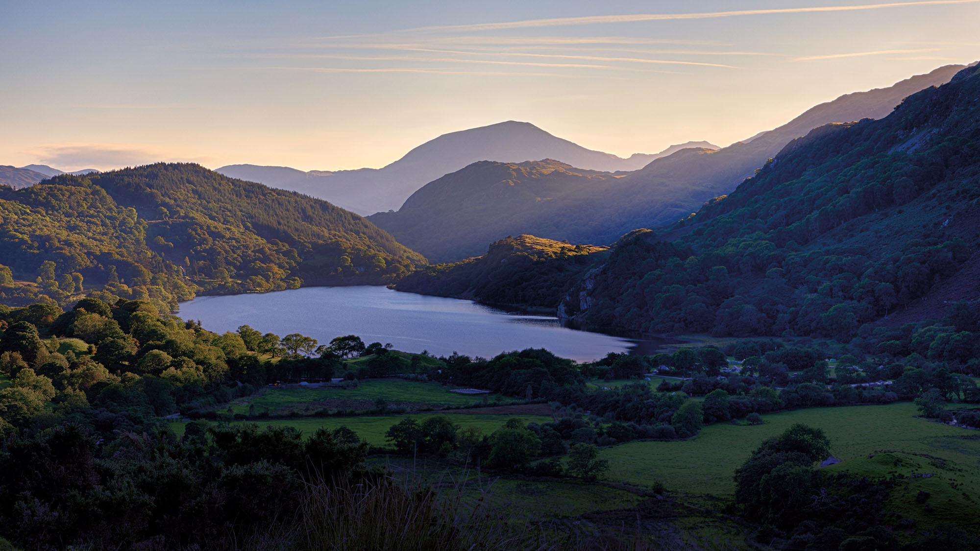 Wales Llyn Gwynant Snowdonia