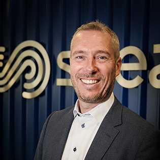 Tim Otley | Regional Director Energy South for SUEZ recycling and recovery UK Tim Otley | Regional Director Energy South for SUEZ recycling and recovery UK